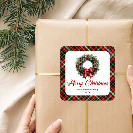 Rustik rödgrön rutig julkransdekal fyrkantigt klistermärke