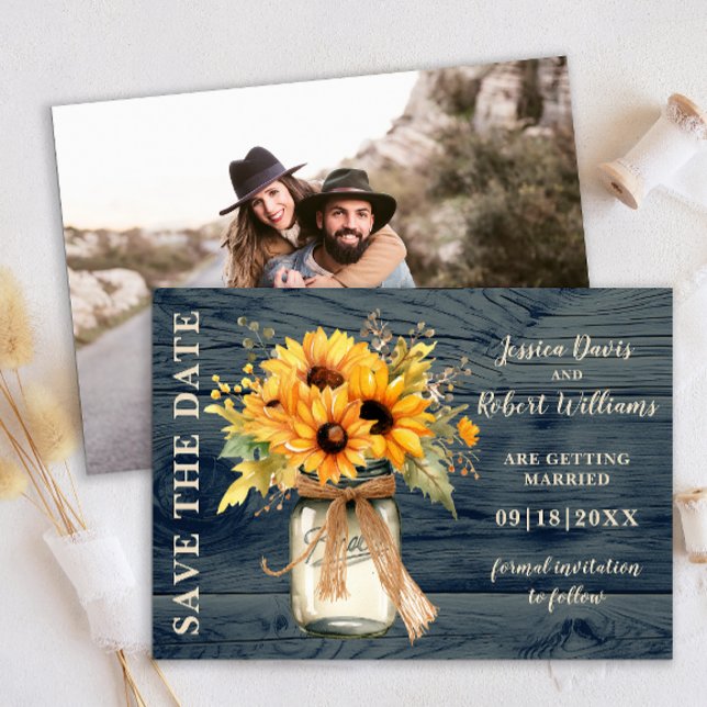 Rustik Solros Glasburk Spara Datum Kort (rustic sunflower string lights save the date photo card)