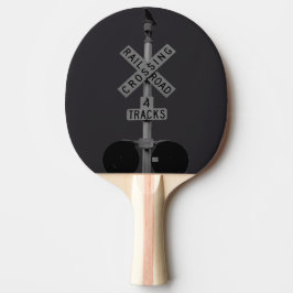 Rustik stadsbild som väntar på pingisracket