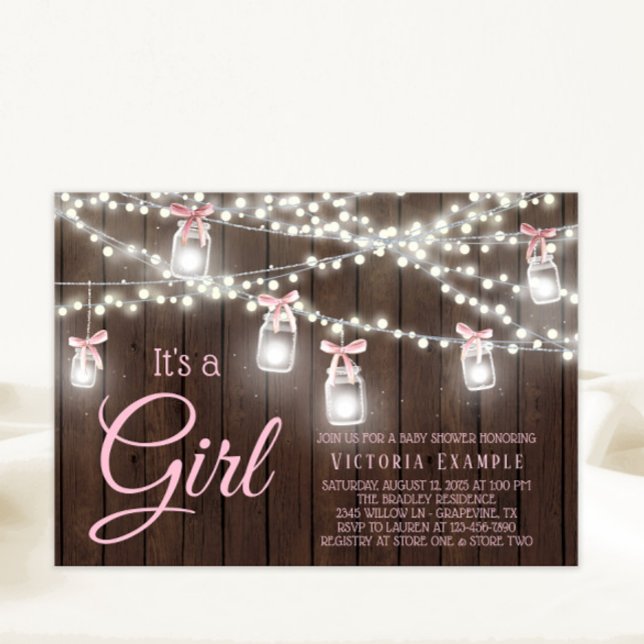 Rustik Strängljus Baby Girl Bebisdopp Inbjudningar (Cute rustic string lights, jars and bows baby shower invitation. Simply add your event details.)
