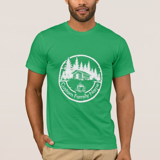 Rustik stuga cabin lada | Anpassat familjenamn T Shirt (Framsida)