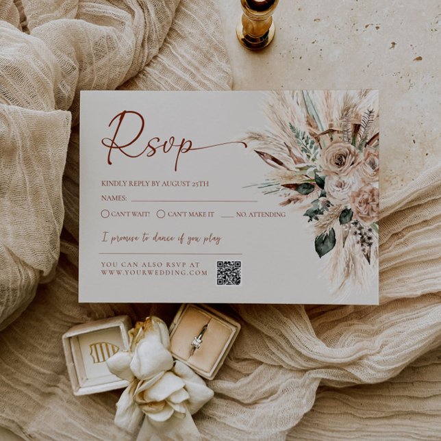 Rustik Tan Boho Bröllop Svarskort Svar QR-kod (Rustic Tan Boho Wedding RSVP Response Card | Terracotta Fall RSVP Printable | Neutral Beige Pampas)