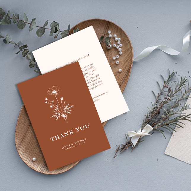 Rustik Terrakotta Bröllop med Vilda Blommor i Boho Tack Kort (Rustic terracotta boho thank you card adds floral charm and expresses heartfelt wedding gratitude.)