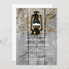 Rustik Träbryllup med Väderbitet Ladanträ Inbjudningar