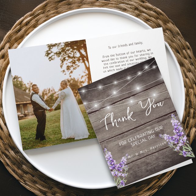 Rustik Träljustextur för bröllopsfoto i lavendelfä Tack Kort (Rustic Lavender Wood Texture Light Wedding Photo Thank You Card)