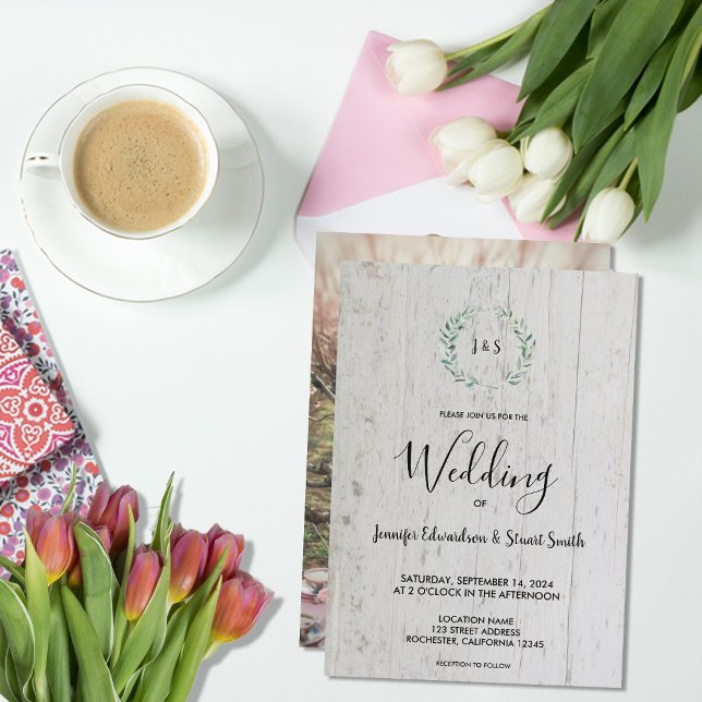 Rustik vattencolor lövs monogram-foto Bröllop Inbjudningar (Rustic watercolor leaves on barn wood monogrammed photo Wedding Invitation.)