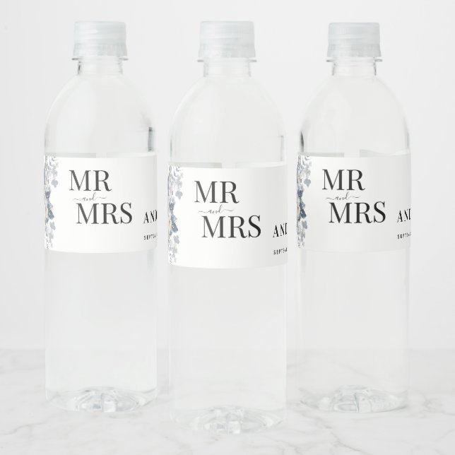 rustik vattenfärg illustration av en blomstermotiv vattenflaskor etikett (Flaskor)