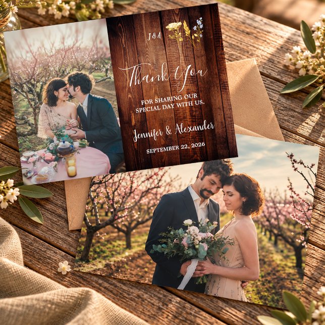 Rustika blommor i akvarell monogram fotobryllop tack kort (Rustic watercolor flowers monogram photo wedding thank you card. For your rustic country wedding.)