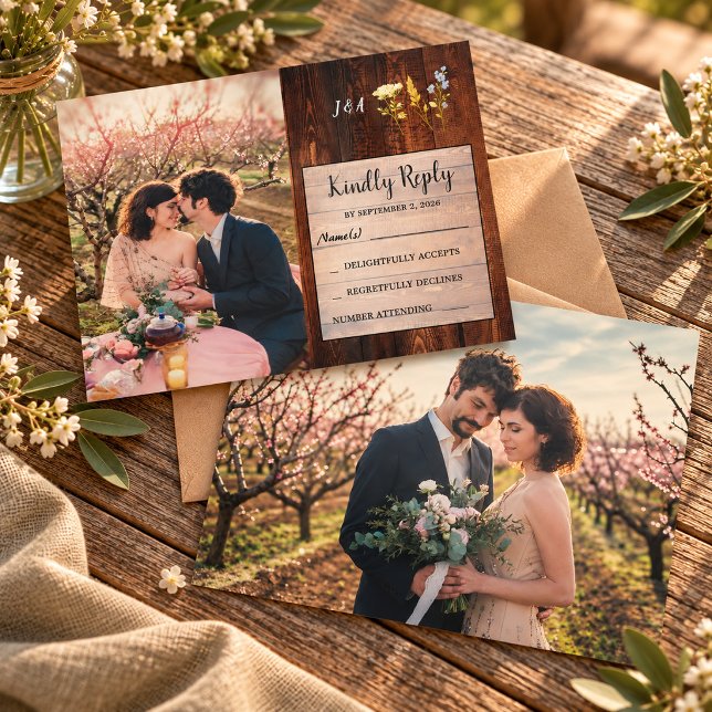 Rustika blommor monogram foto Bröllop RSVP Inbjudningar (Rustic wild flowers monogram photo Wedding RSVP Invitation. For your rustic country wedding.)