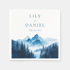 Rustika Bröllop I Boho Stil Med Blåa Akvarellberg Pappersservett