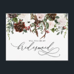 Rustika Landsbygdsblommor | Var min brudtjänstefli Vykort<br><div class="desc">Be dina närmaste vänner eller familj med på din speciella dag med detta blommiga "Vill du vara min brudtjänsteflicka?"-kort med akvarellblommor och feminint kalligrafiskt typsnitt.  "Brudhustru",  "Ärbar brudhustru",  "Brudtjänsteflicka" eller "Blomsterflicka" förfrågningskort.</div>