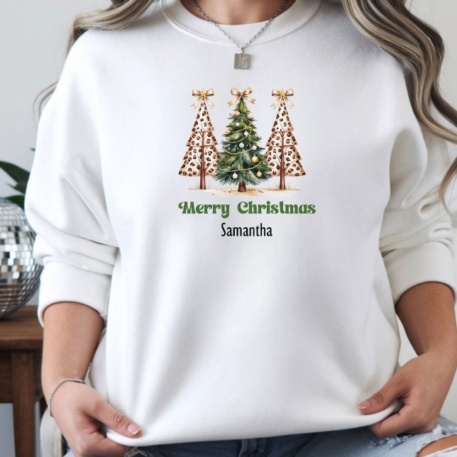 Rustika Leopardsjulgranar presentidé för kvinnor T Shirt (Rustic Leopard Christmas Trees gift idea women’s outfit)
