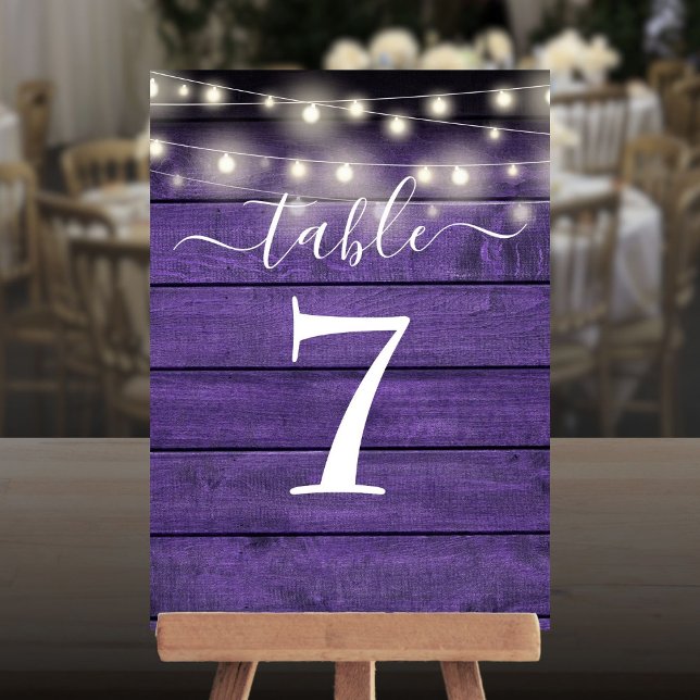 Rustika Lila Trä Strängljus Bordskort (Rustic Purple Wood String Lights Table Number)
