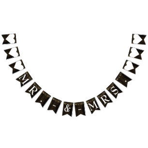 Rustika Ljus i Trädgårdsslinga Mr. Mrs. Bröllop Vimplar