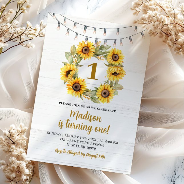 Rustika Trä Sunflower Första Födelsedagen Inbjudningar (Skapare uppladdad)