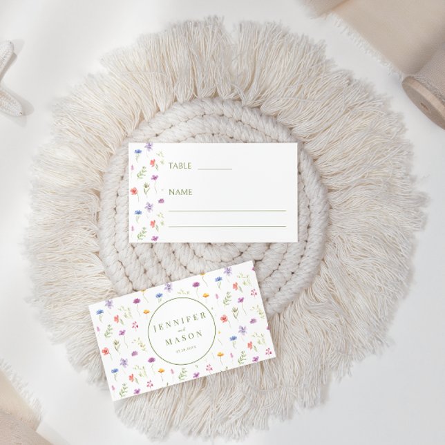 Rustiska ängsfärgade vilda blommor blommigt bröllo placeringskort (Skapare uppladdad)