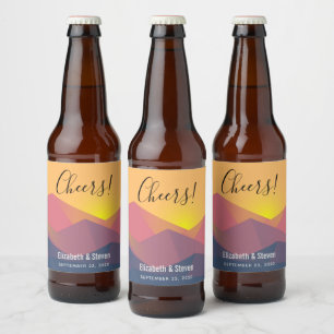 Rustiska berg Geometric Minimalist Bröllop Ölflaska Etikett