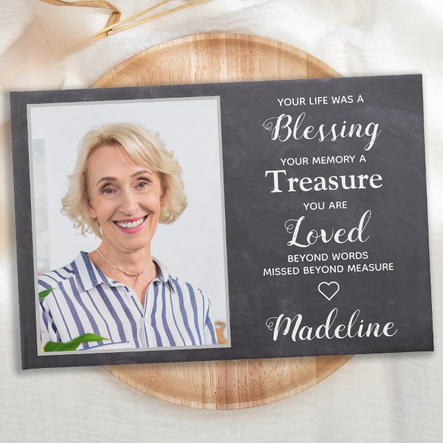 Rustiskt foto i sympati för flytande minne gästböcker (Skapare uppladdad)