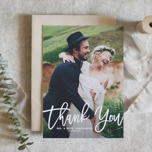 Rustiskt handstil Foto Bröllop tackkort (White Hand Lettering Photo Wedding Thank You Card)