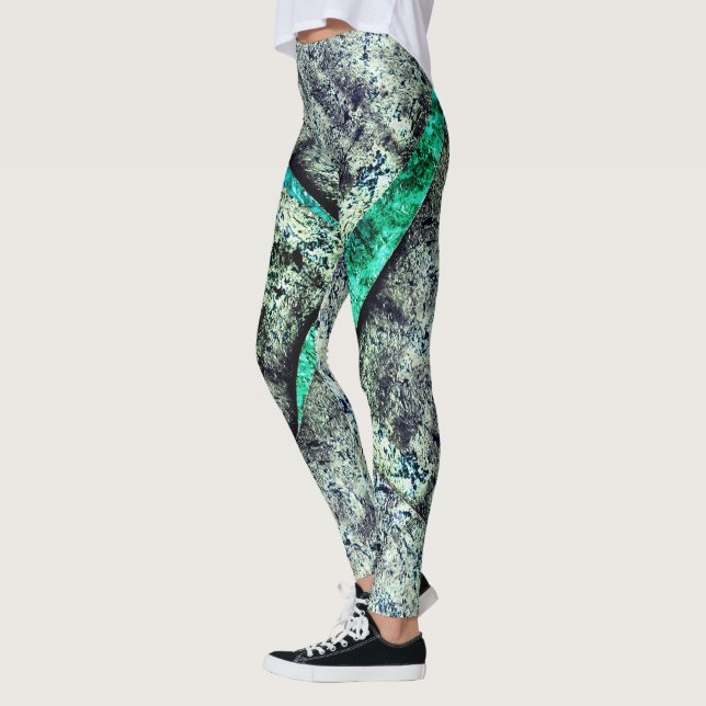 Rustiskt kolsmutsigt oorganiserat lagrar på stenbr leggings (Vänster)