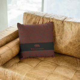 Rustiskt monogram björn | Buffalo Red Black Kudde
