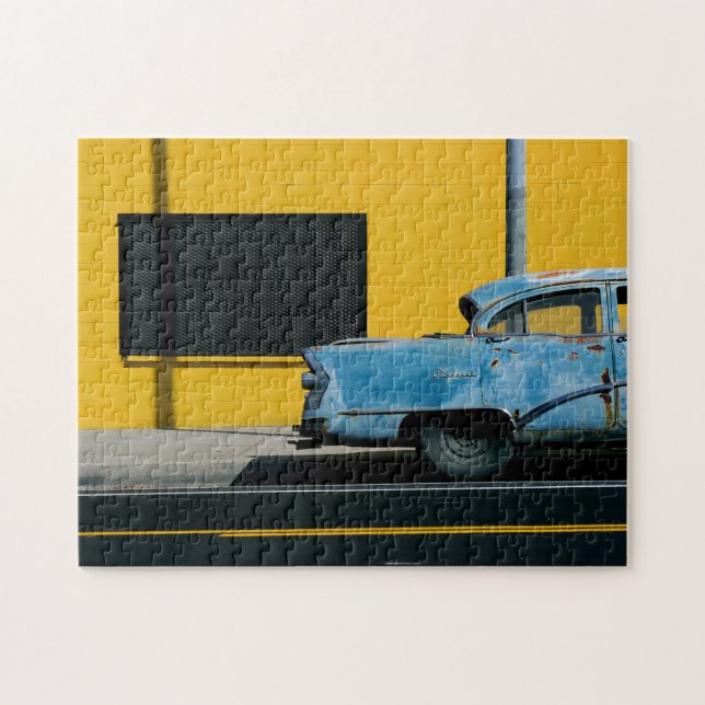 Rusty Blue Car and Gult Wall Pussel (Horisontell)