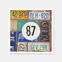 Rusty License Plate 87:e födelsedagsservetter Pappersservett