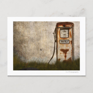 Rusty Old Antique gas pump Vykort