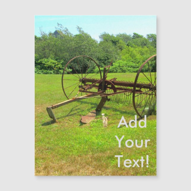 Rusty Old Farm Equipment (Framsida)