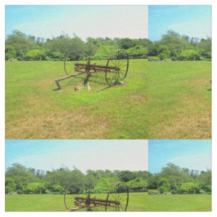 Rusty Old Farm Equipment Tyg