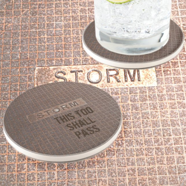Rusty Storm Manhole Cover Photographic sandstone Underlägg (Skapare uppladdad)