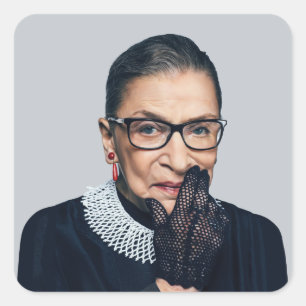 Ruth Bader Ginsburg Wall Clock Fyrkantigt Klistermärke
