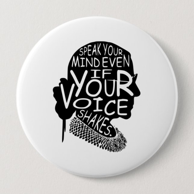 Ruth Bader talar sitt sinne även om rösten skaka Knapp (Framsida)