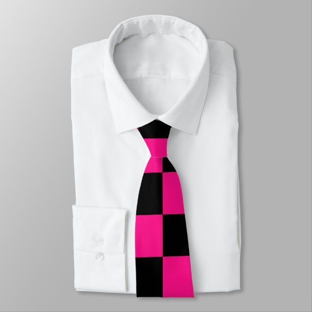 Rutiga rutor het rosa svart geometrisk retro slips (Bunden)