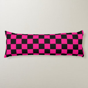 Rutiga rutor varmt rosa svart geometrisk retro kroppskudde