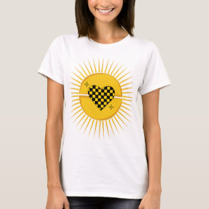 Rutigt hjärta av den gyllene solens t-shirt för kv