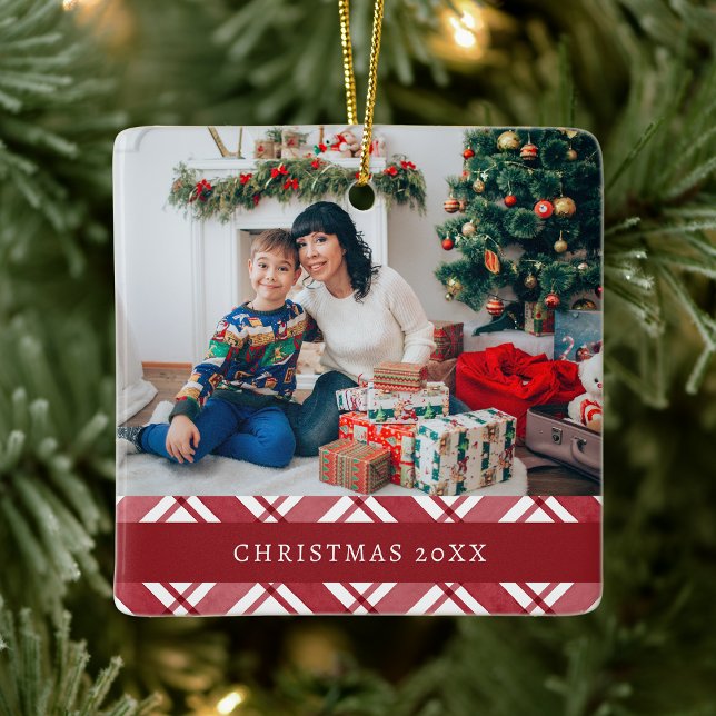 Rutigt julfotohandling julgransprydnad keramik (Plaid Photo Holiday Ceramic Ornament
)