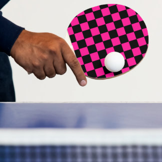 Rutigt varmrött och svart pingisracket
