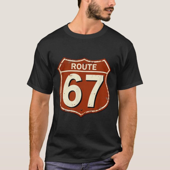 Rutt 67 Rolig Retro Motorvägsmeme-design  T Shirt (Framsida)