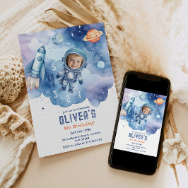 Rymdastronaut nedräkning 4-års födelsedagsfoto inbjudningar
