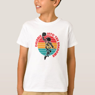Rymdastronaut spelar basket och Färg Rand T Shirt