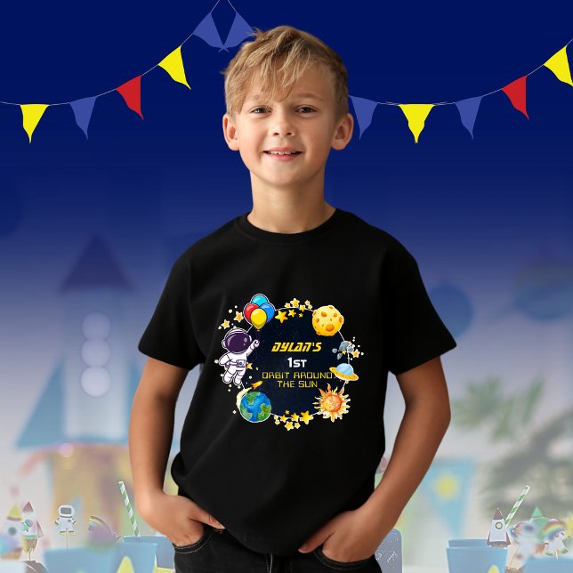 Rymden Astronaut Galaxy Kids Party födelsedagen T Shirt (Outerspace Kids Birthday Boy Party T-shirt.)