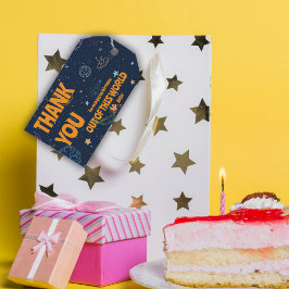 Rymden Planets börjar med att födelsedag gynnar Ta Presentetikett