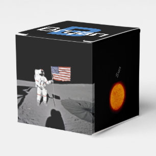 Rymdenplanet, Shepard månelandning, Presentaskar