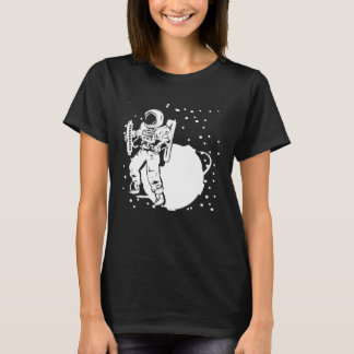 Rymdfarare Munspelare Med Planet Munspelare T Shirt