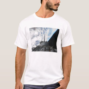 Rymdfärjasträvan fjärd 2 för last t-shirt
