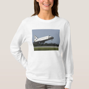 Rymdfärjaupptäcktländer på landningsbana 33 2 t-shirt