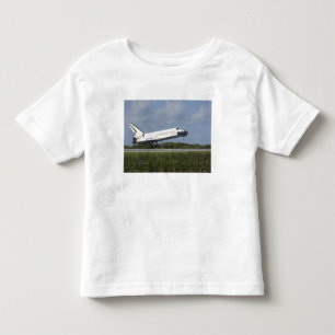 Rymdfärjaupptäcktländer på landningsbana 33 t shirt