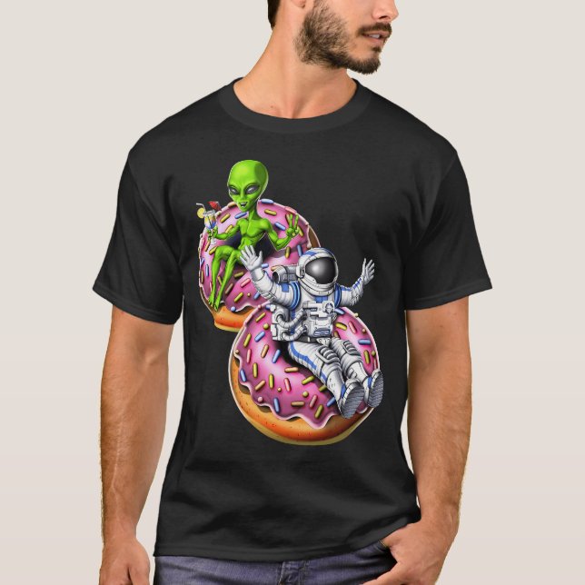 Rymdman Alien Ridning Munk T Shirt (Framsida)