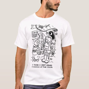 Rymdmän i rymdskepp hör knackning t shirt